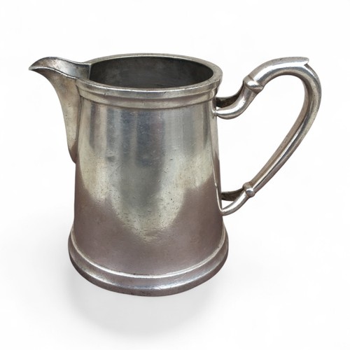 Ancien pot lait métal - à, en